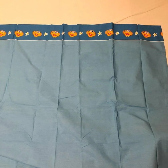 2006 Sesame Street Workshop Muppets Zoe Twin Flat Sheet and 2 Pillowcases - Picture 5 of 16